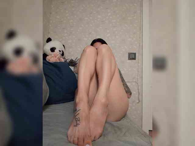 Black_chick webcam