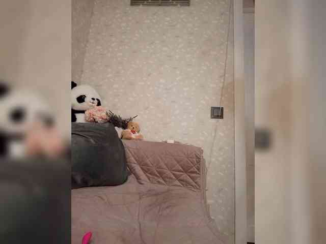 Black_chick webcam