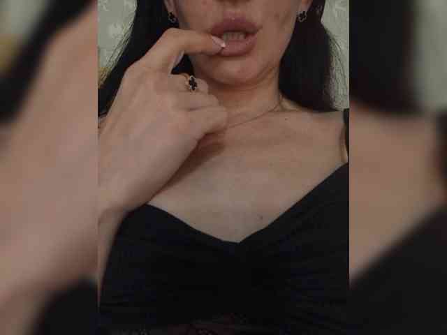 Black_chick webcam