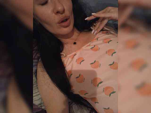 Black_chick webcam