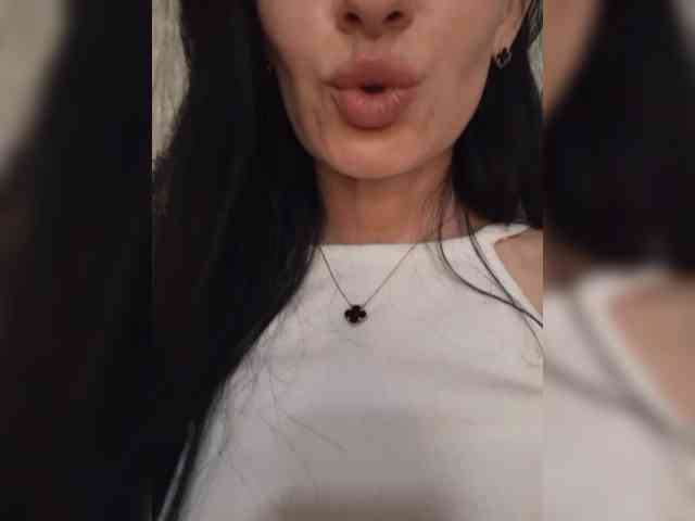 Black_chick webcam