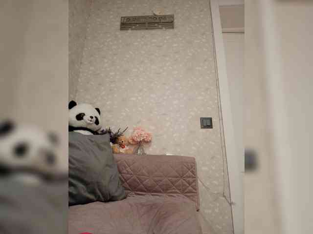 Black_chick webcam