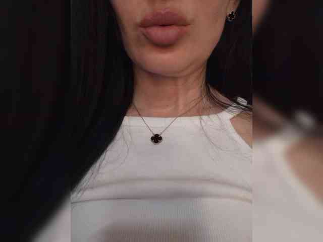 Black_chick webcam