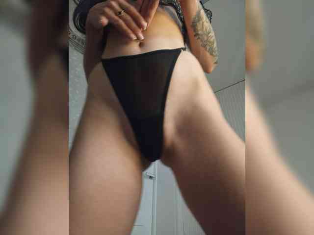 Mikki88K Sex Cam Show