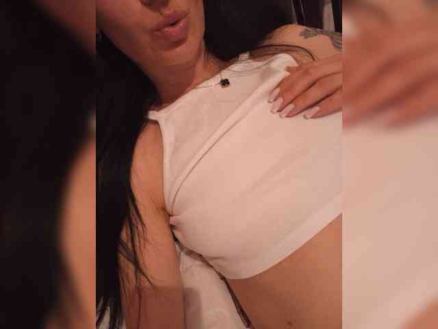 Black_chick webcam