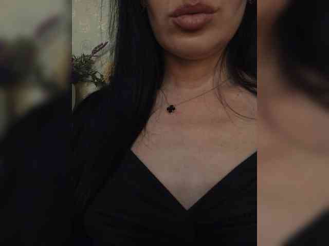 Black_chick webcam
