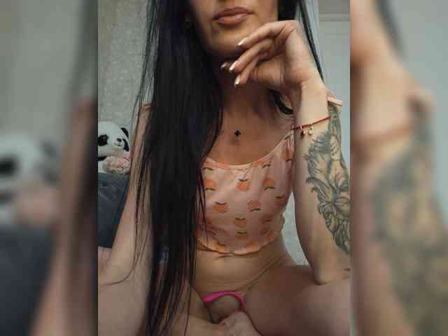 Black_chick webcam