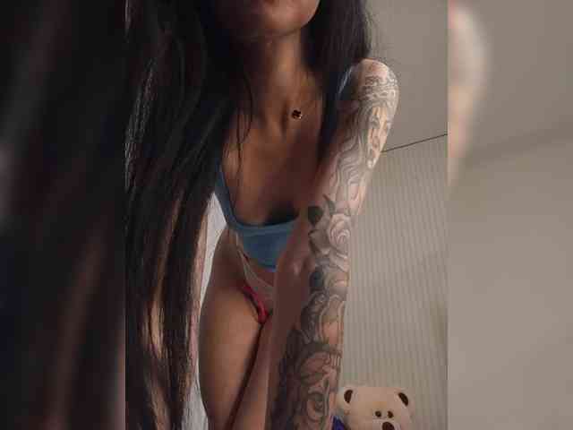 Mikki88K Sex Cam Show