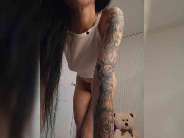 Mikki88K Sex Cam Show