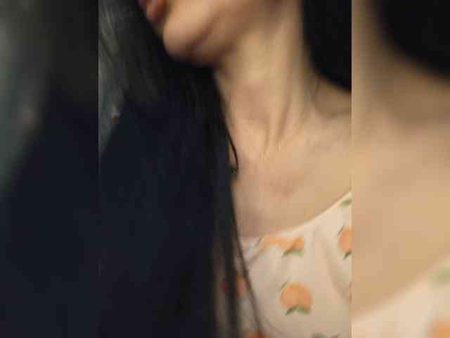 Black_chick webcam