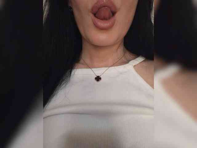 Black_chick webcam