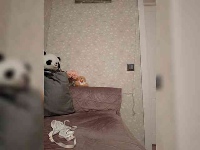Black_chick webcam