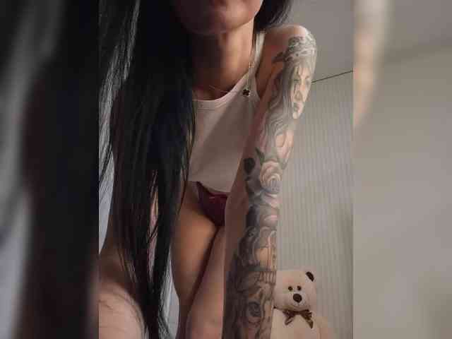 Mikki88K Sex Cam Show