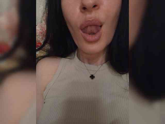Black_chick webcam