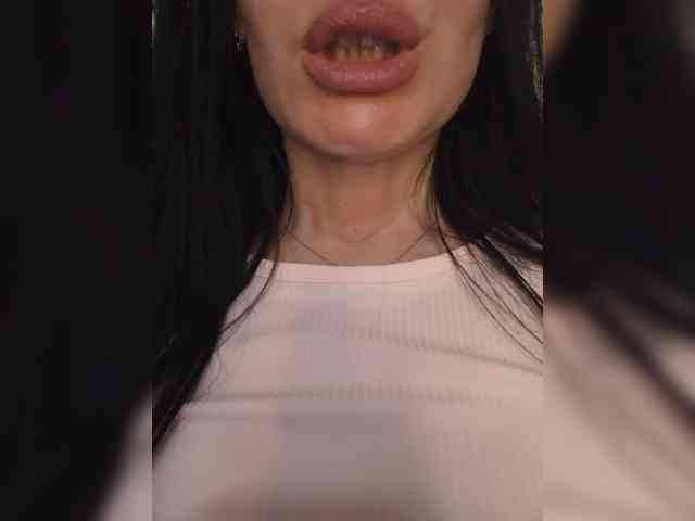 Black_chick webcam