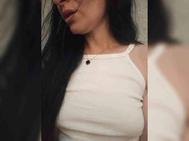 Black_chick webcam