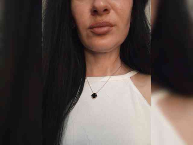 Black_chick webcam