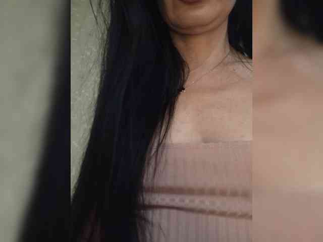 Black_chick webcam