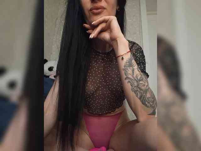 Black_chick webcam