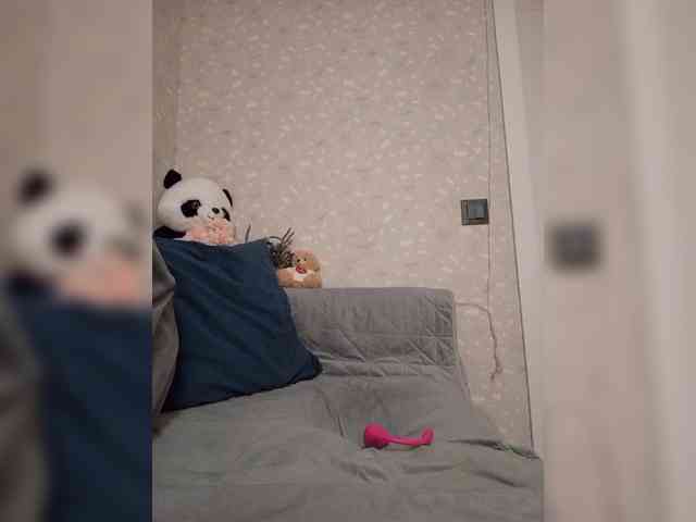 Black_chick webcam