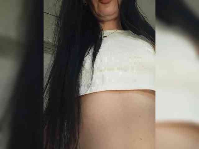 Black_chick webcam