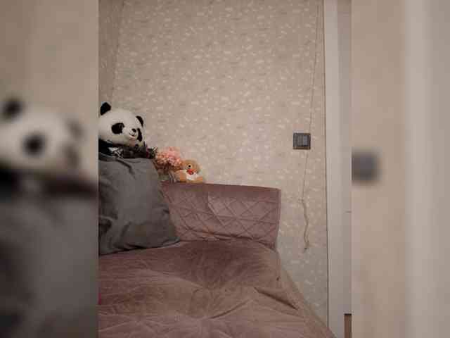 Black_chick webcam