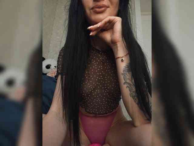 Black_chick webcam