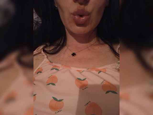 Black_chick webcam