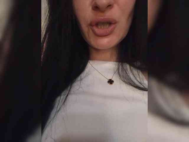 Black_chick webcam