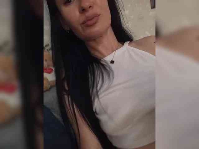 Black_chick webcam
