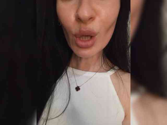Black_chick webcam