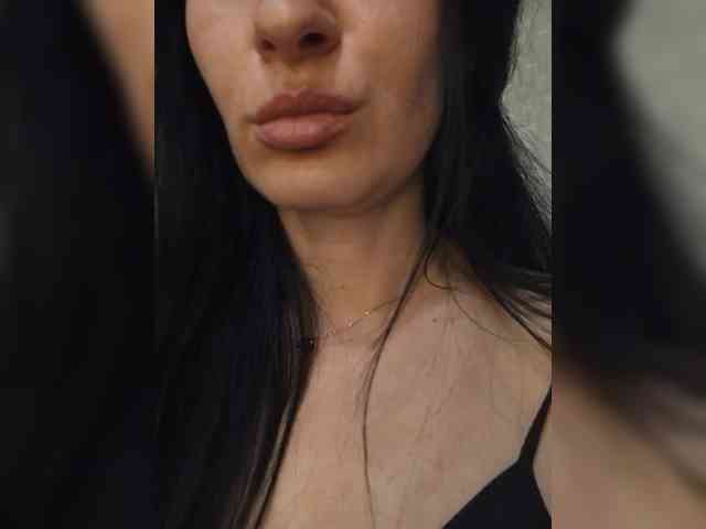Black_chick webcam
