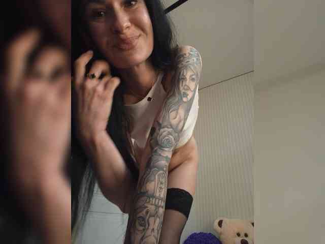 Black_chick webcam