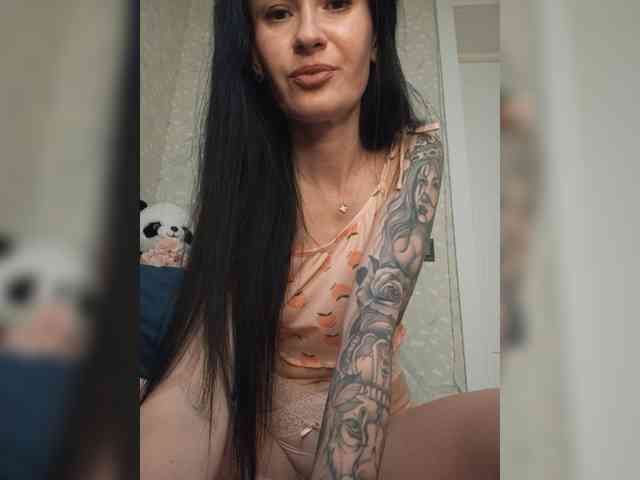 Black_chick webcam