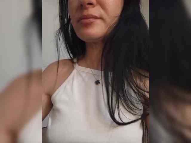 Black_chick webcam