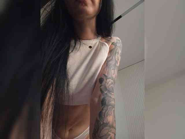 Mikki88K Sex Cam Show