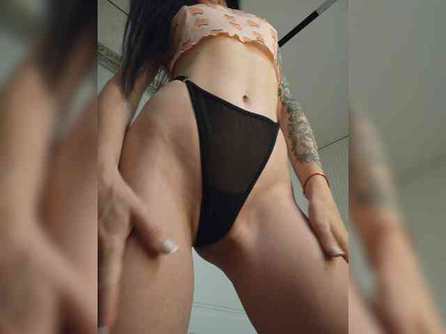 Black_chick webcam