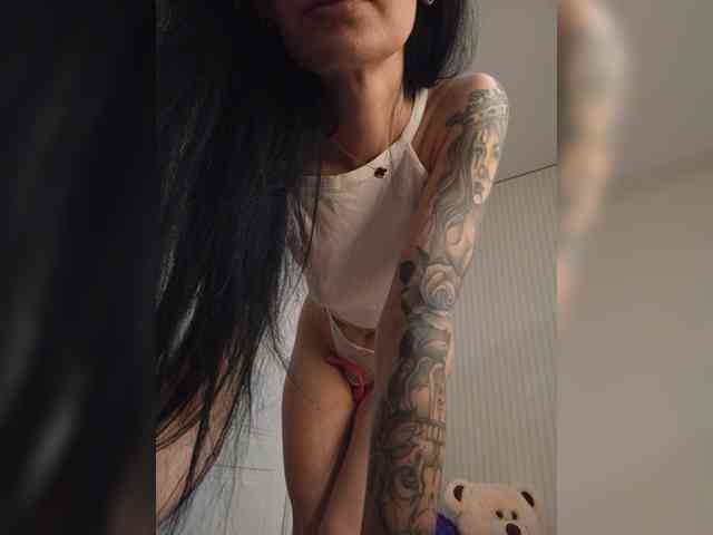 Black_chick webcam