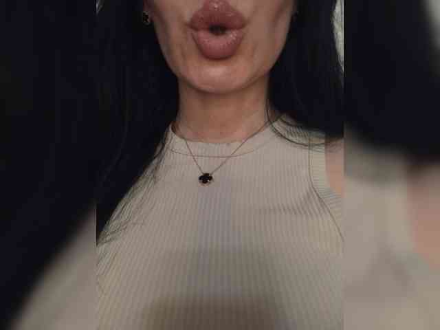 Black_chick webcam