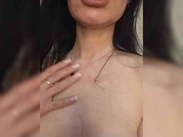 Black_chick webcam