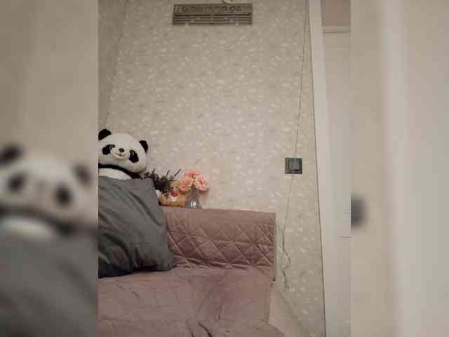 Black_chick webcam