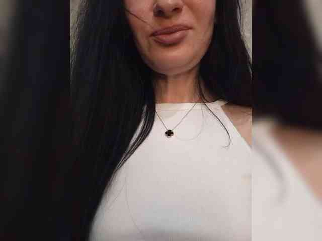 Black_chick webcam
