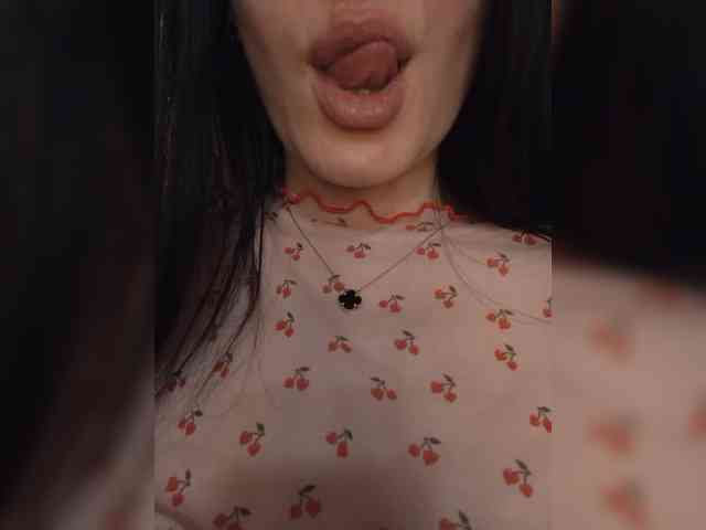 Black_chick webcam