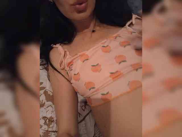 Black_chick webcam