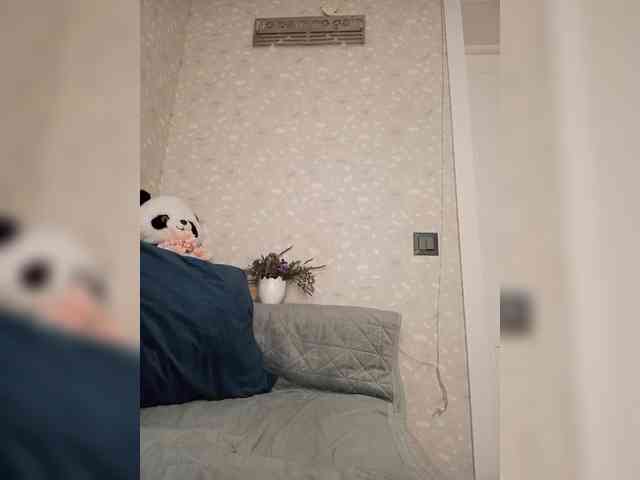 Black_chick webcam