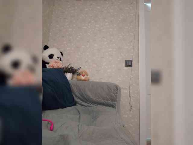Black_chick webcam
