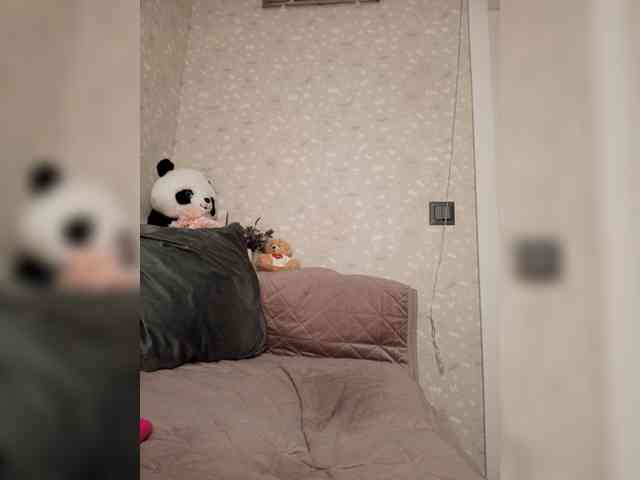 Black_chick webcam