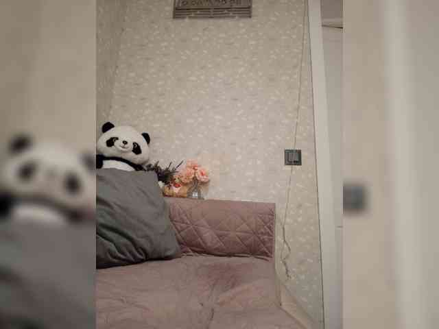 Black_chick webcam