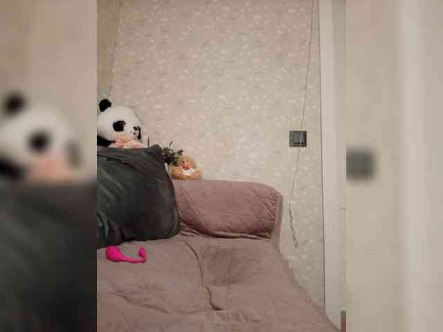 Black_chick webcam
