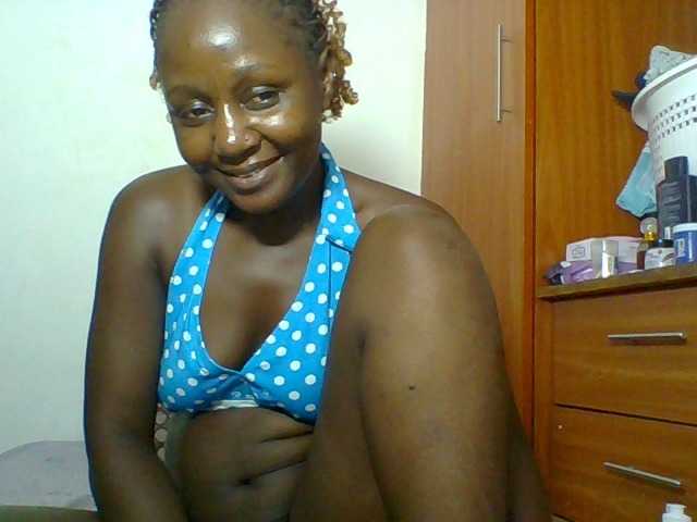 Chocolateskin4 live cam preview